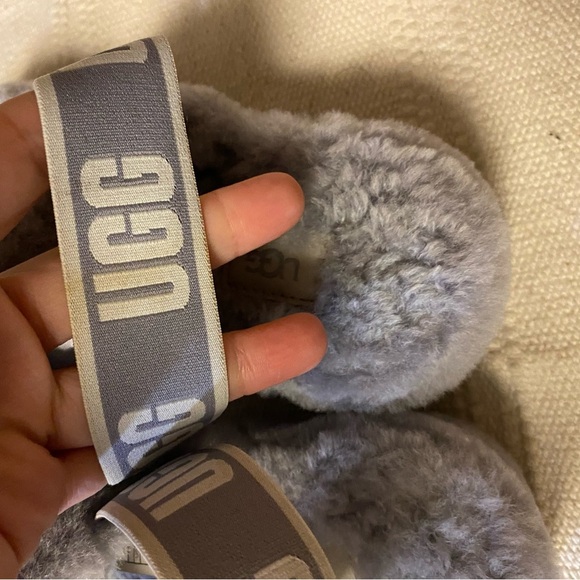 UGG classic slippers oh yeah! Grey size 5.5 - Picture 8 of 16